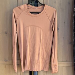 Lululemon Swiftly Tech Long Sleeve hip length